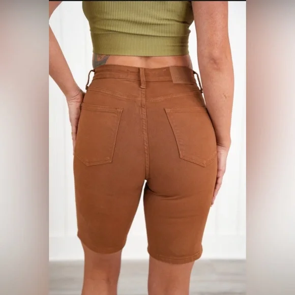 New Judy Blue Tummy Control Bermuda Shorts Small - Picture 6 of 14